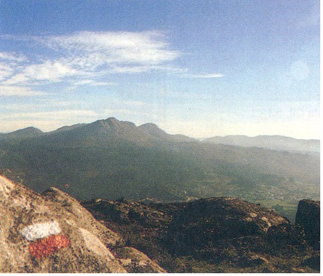 Vigo: Rutas urbanas y senderismo por los montes vecinos