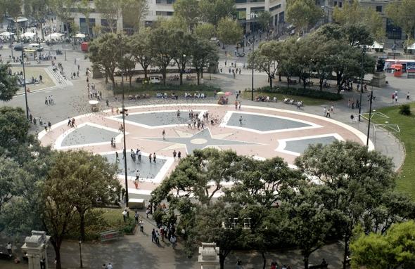 La Barcelona de las plazas enigmáticas I