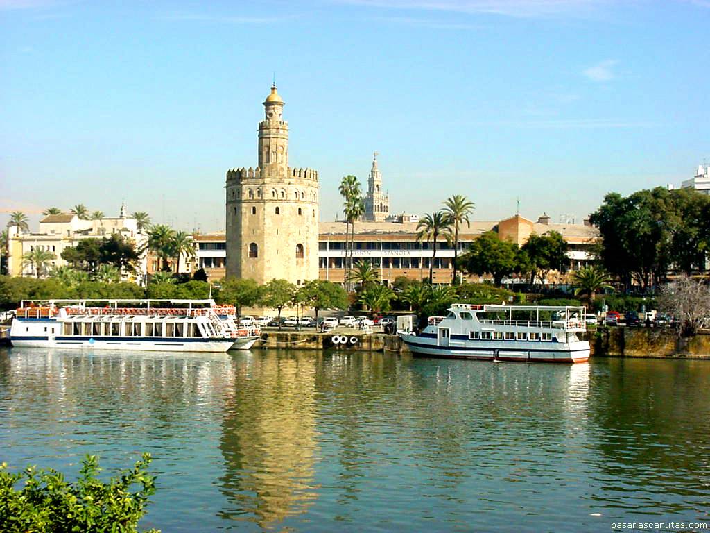 Viajes a Sevilla, fin de semana romantico y divertido