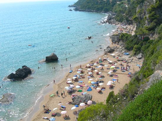 El balneario de Mirtiotissa, en Corfu, Grecia