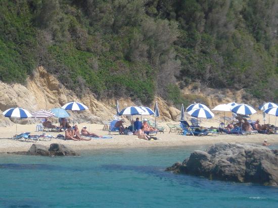 La Playa Nudista de Banana Pequeña en Grecia