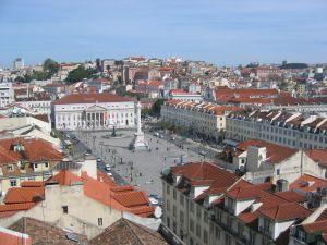 Castillo de San Jorge y barrio de la Alfama de Lisboa