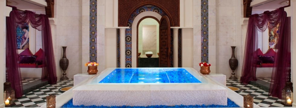 Cuerpo limpio y relajado con un tratamiento Hammam