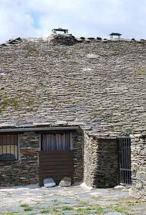 La Ruta de los Pueblos Negros en Guadalajara. Una opción viajera a tener muy en cuenta