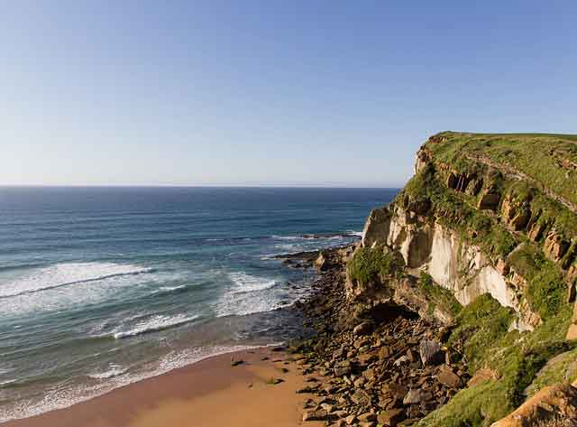 Cantabria: rurismo y playas en Suances, Cortiguera, Tagle, Puente Avios y Ongayo